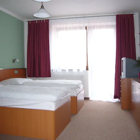 Hotel Ostrov Garni Sadská