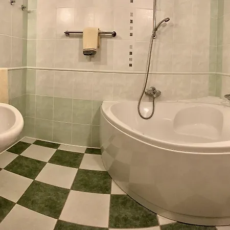 Hotel Ostrov Garni 3*