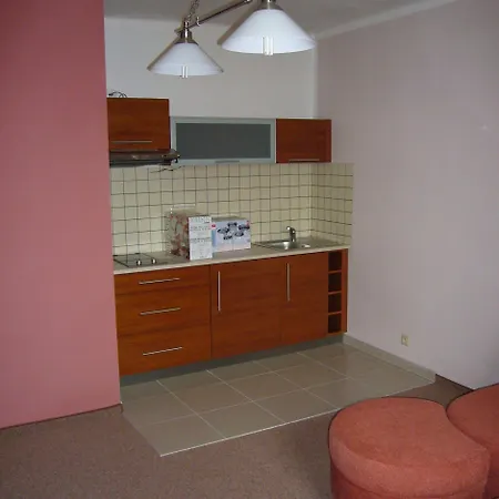 Ostrov Garni Sadská