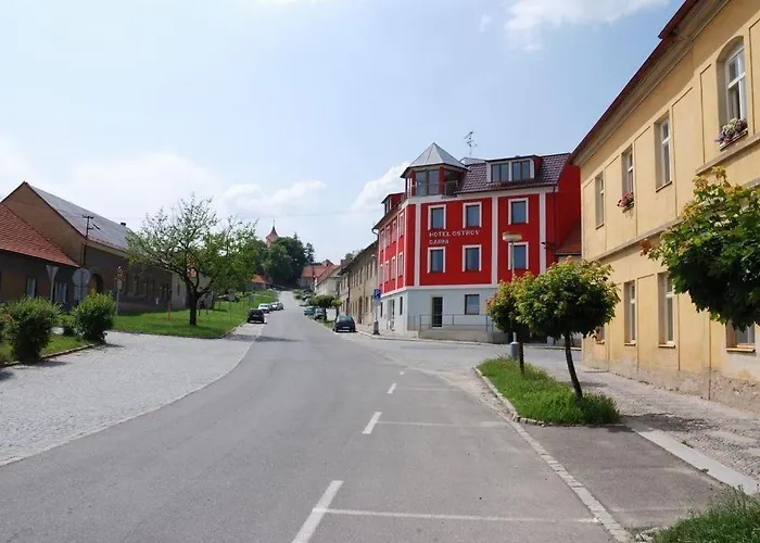 Ostrov Garni Hotel Sadská
